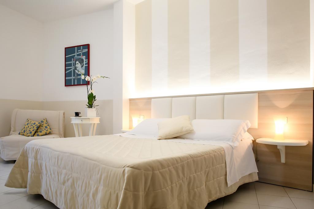 Hotel Rosmarina Marina di Grosseto Exterior foto
